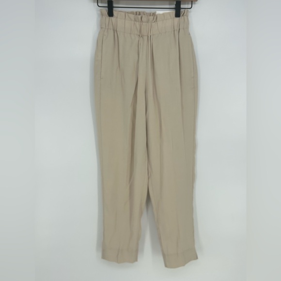 Ann Taylor Pants - "NWT"Ann Tayor The Pull on Pant High Rise Ankle Beige Lyocell Sz.XXS Petite